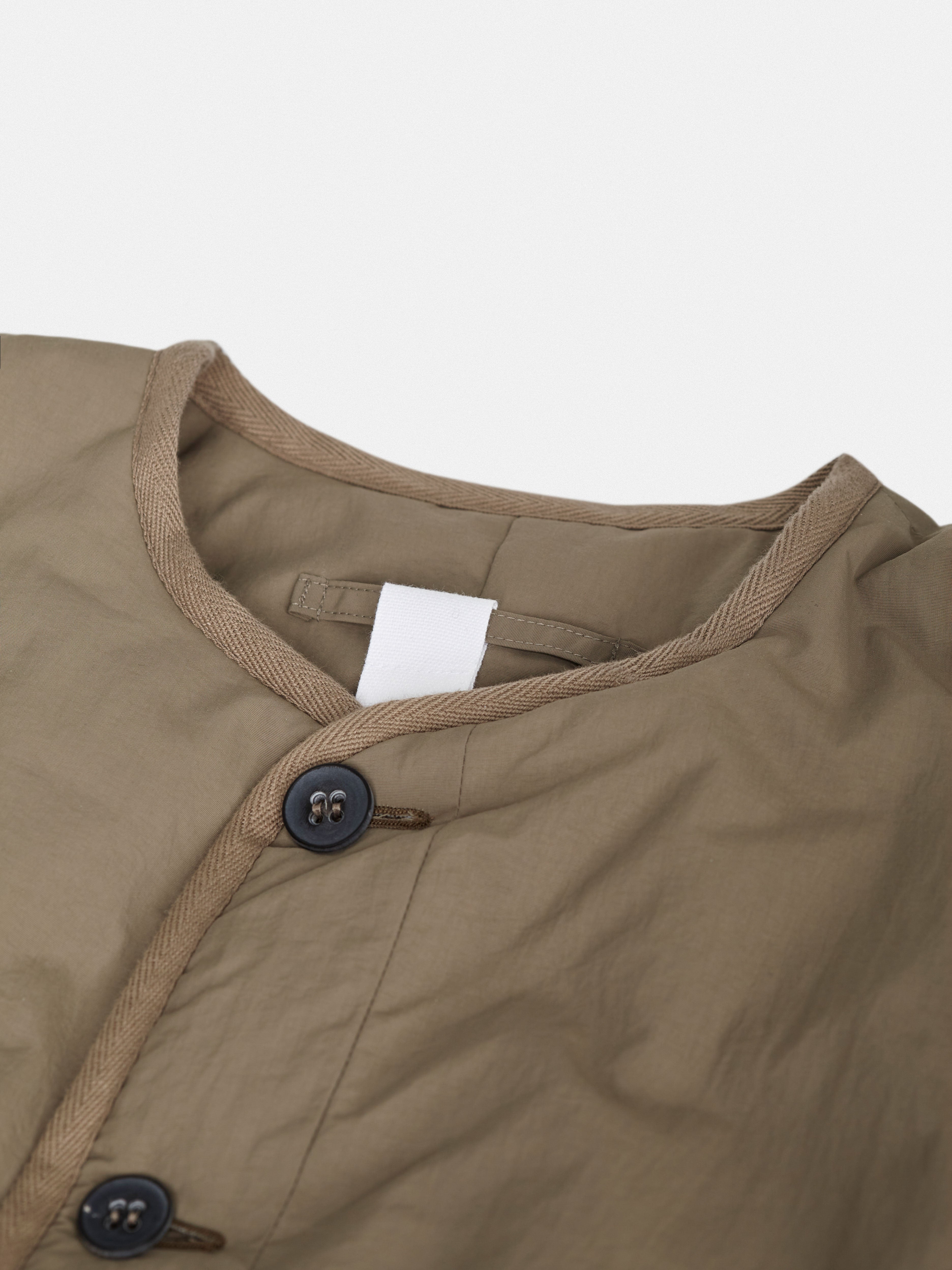 piping detail on liner Autumn / Winter 2025 Puffer Jacket by Gabriel Stunz