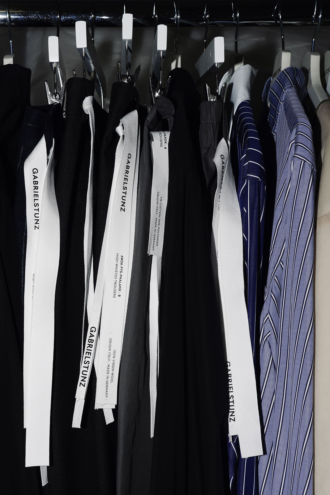 gabriel stunz at the atelier - labeling